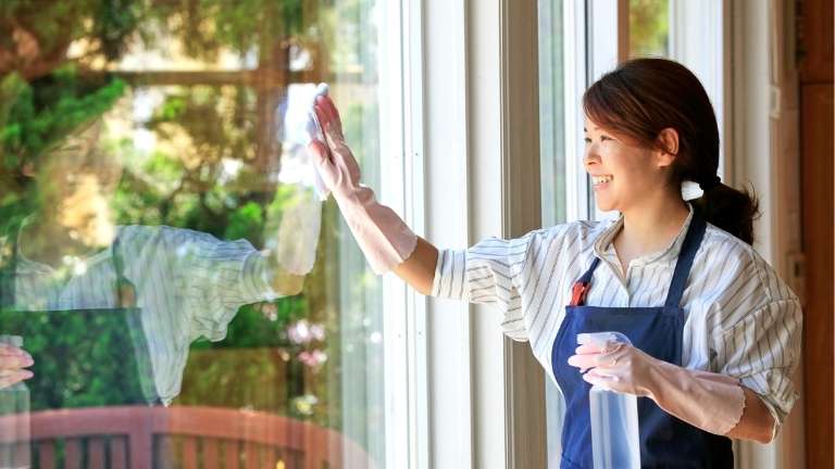 spring window cleaning saskatoon