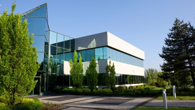 Commercial window cleaning Saskatoon storefront service by Comet Window Cleaning